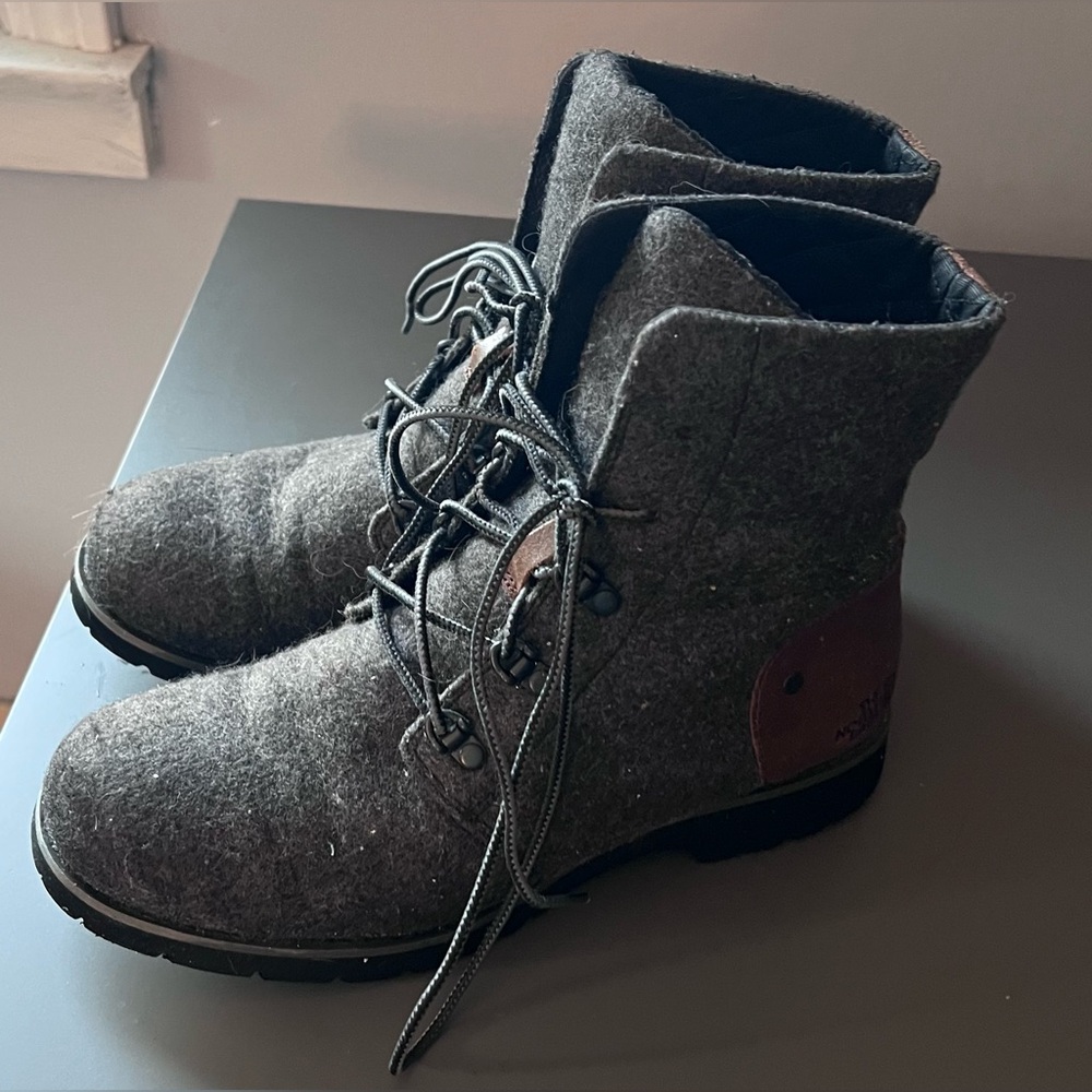 🌲 The North Face Ballard Lace II Heathered Boots – Women’s 8 🌲 - Picture 4 of 8
